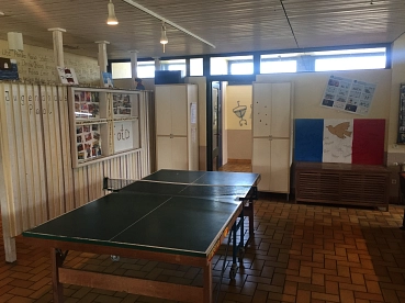 Tischtennis im Jugendhaus Pool